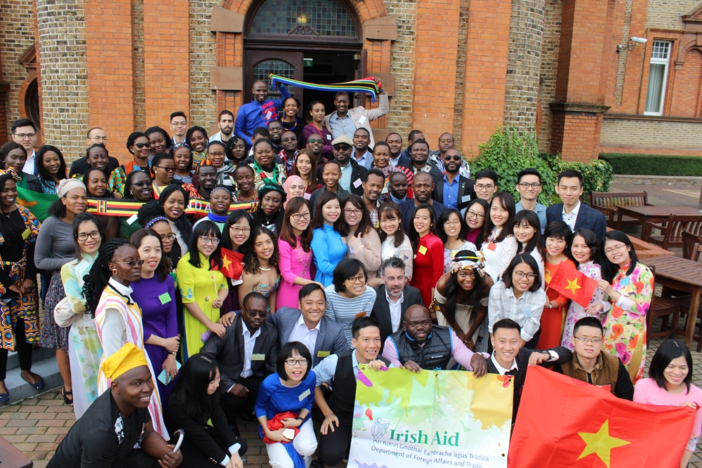 2018 Irish Aid Fellows with Irish Aid Director General Ruairí de Búrca