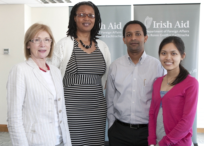 Minister Jan O’Sullivan T.D. (left) with presenters Tham Nguyen (far right,) Lina Simpson Mbewe (Zambia) and Solomon Bekele (Ethiopia)